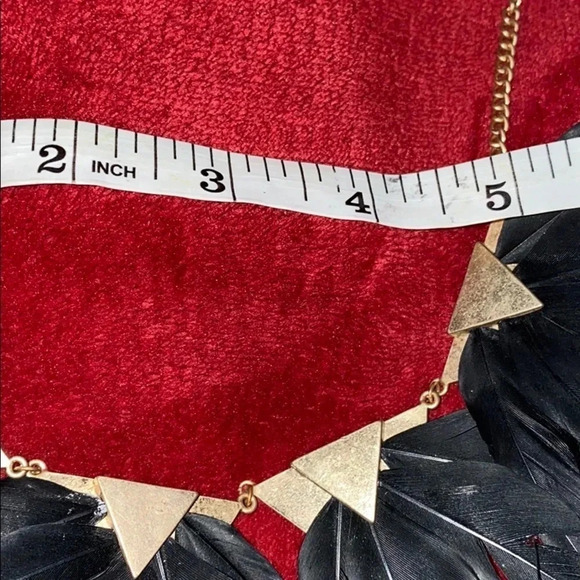 Luxury Gold tone Black Feathers Statement Necklace - Picture 4 of 9